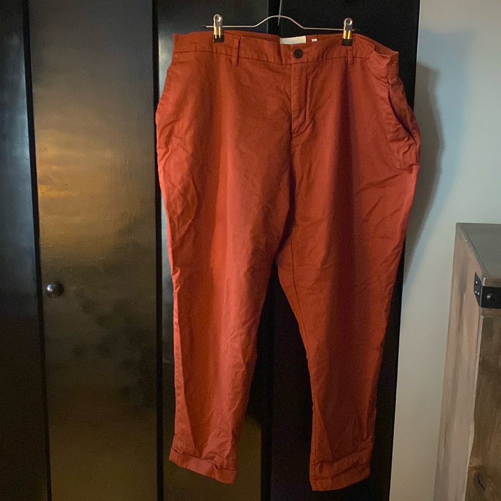 Wildfang Essential Trouser, Cinnamon, Tapered Leg with Rollable Cuff